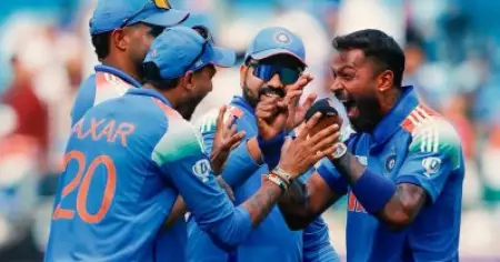 ഇന്ത്യ കിരീടം നേടിയപ്പോഴെല്ലാം നടന്ന അതേ കാര്യം ഇപ്പോള്‍ ഫൈനലിലും സംഭവിച്ചിരിക്കുന്നു; മൂന്നാം ചാമ്പ്യന്‍സ് ട്രോഫി ലോഡിങ്