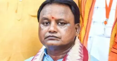 ആദിവാസി സ്ത്രീകൾ വെളുത്തവരല്ല, സുന്ദരികളല്ല: ആദിവാസി സ്ത്രീകളെ അപമാനിച്ച ഒഡിഷ മുഖ്യമന്ത്രി മാപ്പ് പറയണമെന്ന് ബി.ജെ.ഡി