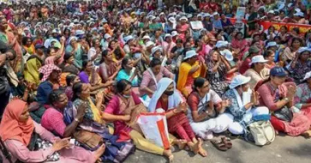 ആശ വര്‍ക്കര്‍മാരുടെ വിരമിക്കല്‍ പ്രായം 62 വയസാക്കിയ ഉത്തരവ് സര്‍ക്കാര്‍ റദ്ദാക്കി