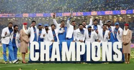 വ്യത്യസ്തനായൊരു ക്രിക്കറ്ററാണവന്‍, അവന്‍ അത്ഭുതങ്ങള്‍ സൃഷ്ടിക്കുന്നു; സൂപ്പര്‍ താരത്തിന് പ്രശംസയുമായി മുന്‍ ബൗളിങ് കോച്ച് ഭരത്
