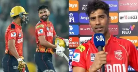 എന്റെ സെഞ്ച്വറിയെ കുറിച്ച് ചിന്തിക്കേണ്ട, ഇഷ്ടമുള്ളതുപോലെ കളിക്കാന്‍ പറഞ്ഞു; കരിയറിലെ ആദ്യ സെഞ്ച്വറി സ്വയം നിഷേധിച്ച് ശ്രേയസ് അയ്യര്‍