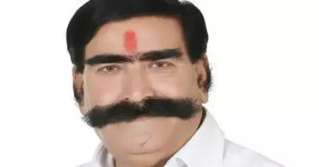 ദളിത് കോണ്‍ഗ്രസ് നേതാവിന്റെ സന്ദർശനത്തിന് പിന്നാലെ രാമക്ഷേത്രത്തില്‍ ഗംഗാജലം തളിച്ച് ബി.ജെ.പി നേതാവ്; രാജസ്ഥാനിൽ പ്രതിഷേധം