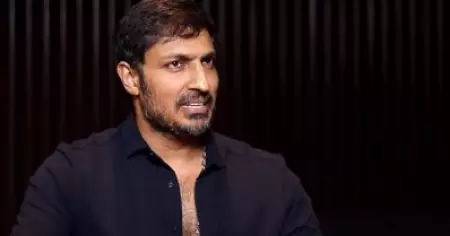 തെലുങ്കിലുള്ളവര്‍ ആ മലയാള നടനെ ശ്രദ്ധിക്കുന്നുണ്ട്; അന്ന് ജൂനിയര്‍ എന്‍.ടി.ആര്‍ മലയാള സിനിമയെ പറ്റി ചോദിച്ചു: ഹരീഷ്