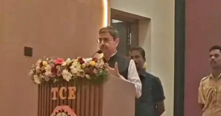വിദ്യാർത്ഥികളെക്കൊണ്ട് ജയ് ശ്രീറാം പറയിപ്പിച്ച് തമിഴ്‌നാട് ഗവർണർ; പ്രതിഷേധം ഉയരുന്നു