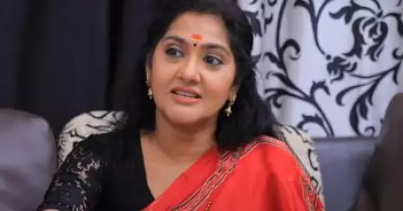 ഒരേസമയം രജിനികാന്ത് - അജിത്ത് ചിത്രങ്ങളുടെ ഓഫര്‍ വന്നു; അവസാനം ഞാനൊരു തീരുമാനമെടുത്തു: അഞ്ജു