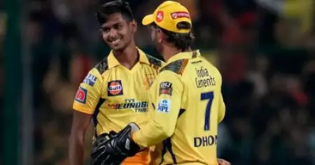 സ്വന്തം റെക്കോഡ് തിരുത്തി വലിയ നാണക്കേട് തലയിലെടുത്ത് വെക്കാന്‍ സൂപ്പര്‍ കിങ്‌സും പതിരാനയും; രണ്ടിനും വേണ്ടത് വെറും രണ്ട് വൈഡ്