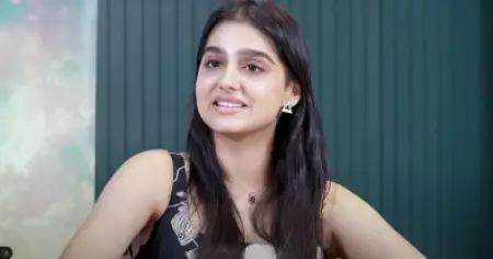 എന്റെ ഫോട്ടോ കണ്ടാൽ നോക്കാൻ പറ്റാത്ത തരത്തിൽ ഇൻസെക്യൂരിറ്റി വന്നു; ഇപ്പോൾ 'ലെറ്റ് ഇറ്റ് ബി' എന്നാണ്: അനശ്വര രാജൻ