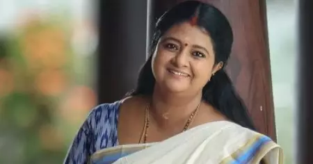മലയാളത്തെക്കാളും പ്രതിഫലം കിട്ടുന്നത് മറ്റ് ഭാഷകളിൽ; ബഹുമാനവും ആദരവും നല്‍കും: അനില ശ്രീകുമാർ