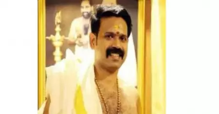 നഗ്നവീഡിയോ അയച്ചില്ലെങ്കില്‍ പൂജ ചെയ്ത് കുട്ടികളെ അപകടപ്പെടുത്തും; ഭക്തയുടെ പീഡനപരാതിയില്‍ ക്ഷേത്ര പൂജാരി അറസ്റ്റില്‍