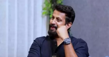 കവര്‍ മ്യൂസിക്കുകളില്‍ കുരുങ്ങി കരിയര്‍ നശിപ്പിക്കരുതെന്ന് അദ്ദേഹം; അതെന്റെ വാശിയെ ഉണര്‍ത്തി: ജോബ് കുര്യന്‍