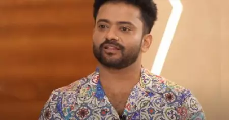 ഡ്രൈവറായിരുന്ന പപ്പ എന്നേയും കൂട്ടി ആ വലിയ ഹോട്ടലില്‍ കയറി, അവര്‍ പക്ഷേ ഞങ്ങള്‍ക്ക് ഭക്ഷണം തന്നില്ല: മണിക്കുട്ടന്‍