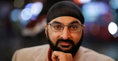 ടെസ്റ്റ് ടീമില്‍ ഇടം നേടാന്‍ അവന്‍ അത് ചെയ്യണം; തിരിച്ചെത്താന്‍ ശ്രേയസിന് ഉപദേശവുമായി മോണ്ടി പനേസര്‍