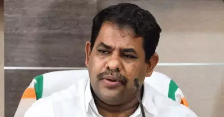 ആര്യാടന്‍ ഷൗക്കത്തിന് പിന്തുണ; യു.ഡി.എഫില്‍ അസ്സോസിയേറ്റ് മെമ്പറാക്കണമെന്ന് വെല്‍ഫെയര്‍ പാര്‍ട്ടി, റിപ്പോര്‍ട്ട്