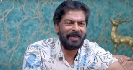 ആ യുവനടി ഡയലോഗ് നോക്കി അഭിനയിക്കുന്നത് കാണുമ്പോൾ അത്ഭുതം തോന്നും; ആരും പറഞ്ഞ് കൊടുക്കണ്ട അവർക്ക്: നടൻ റോയ് തോമസ്