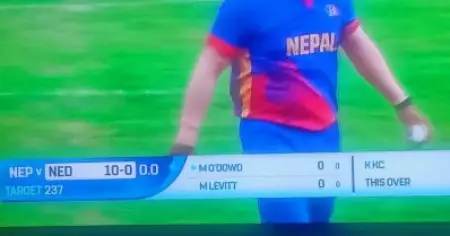 ഒറ്റ വൈഡോ നോബോളോ പോലുമില്ല, എന്നിട്ടും ആദ്യ പന്തെറിയും മുമ്പ് സ്‌കോര്‍ ബോര്‍ഡില്‍ പത്ത് റണ്‍സ്! ക്രിക്കറ്റില്‍ ഇങ്ങനെയൊന്ന് മുമ്പ് കണ്ടിട്ടുണ്ടോ?