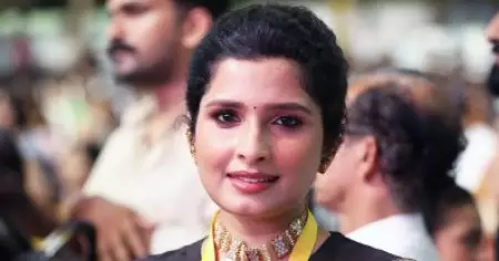 ഒരു സിനിമയിലെങ്കിലും പാടണമെന്നായിരുന്നു ആഗ്രഹം, പിന്നെയാണ് ഡബ്ബിങ്ങിൽ വന്നത്: ആൻ ആമി