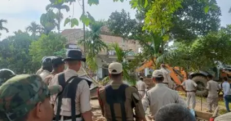 അസമിലെ ബം​ഗാളി മുസ്‌ലിങ്ങളെ  കുടിയൊഴിപ്പിച്ച നടപടി; 1080 കുടുംബങ്ങളെ മാറ്റിപ്പാർപ്പിച്ചു