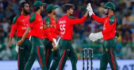 ലങ്കയെ ചാരമാക്കി ബംഗ്ലാദേശ് തൂക്കിയത് ചരിത്ര നേട്ടം!