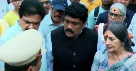 ഛത്തീസ്ഗഢിലെ ജയിലില്‍ കന്യാസ്ത്രീകളെ കാണാനെത്തിയ ഇടത് എം.പിമാരുടെ സംഘത്തിന് അനുമതി നിഷേധിച്ചു