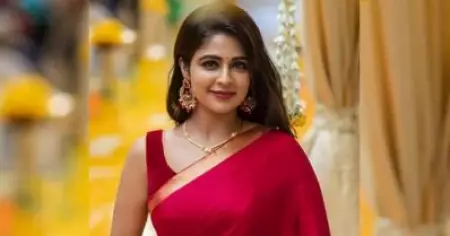 താങ്ങും തണലുമായി ഉണ്ടായിരുന്നത് അദ്ദേഹം; അഭിനയത്തിൽ നിന്നും ബ്രേക്ക് എടുത്തത് അക്കാരണം കൊണ്ട്: മാളവിക വെയിൽസ്