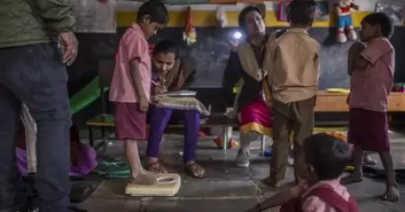 ഇന്ത്യയിൽ 5 വയസിന് താഴെയുള്ള 37.07 ശതമാനം കുട്ടികളിലും വളർച്ച മുരടിപ്പ്