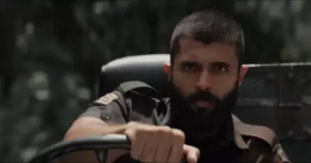 ആറ് വര്‍ഷത്തെ ക്ഷീണം മൊത്തം ഈയൊരു സിനിമയിലൂടെ തീര്‍ക്കും, ഞെരിപ്പ് ട്രെയ്‌ലറുമായി വിജയ് ദേവരകൊണ്ട
