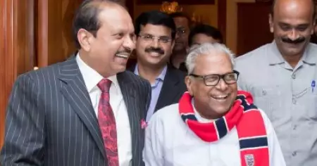 വി.എസ് നിഷ്‌കളങ്കനായ ഒരു രാഷ്ട്രീയ നേതാവായിരുന്നു: എം.എ. യൂസഫലി