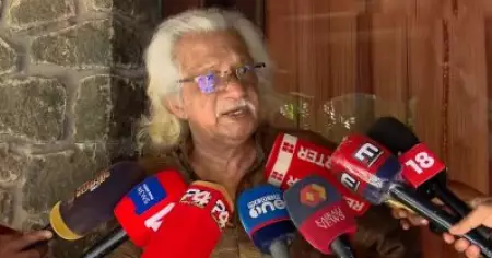 ലൈംഗിക ദൃശ്യങ്ങള്‍ കാണാനാണ് ചാല തൊഴിലാളികള്‍ ഇടിച്ച് കയറി വന്നത്; അധിക്ഷേപം ആവര്‍ത്തിച്ച് അടൂര്‍