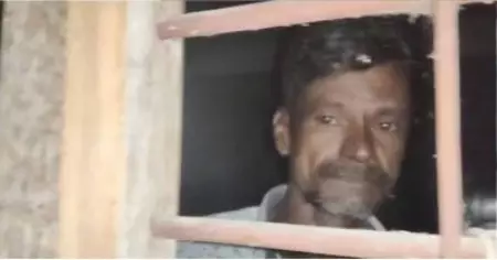 മദ്യം കുടിച്ചതിനെ തുടര്‍ന്ന് ആദിവാസി ജീവനക്കാരന് ക്രൂര മര്‍ദനം