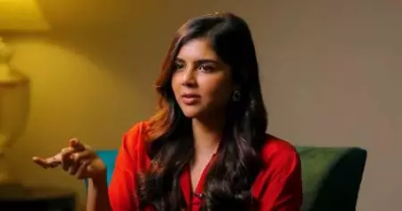 എനിക്ക് ഡബ്ബ് ചെയ്ത ആ ശബ്ദം എല്ലാവര്‍ക്കും ഇഷ്ടപ്പെട്ടു; അമ്മക്ക് മാത്രം തൃപ്തിയായില്ല: കല്യാണി പ്രിയദര്‍ശന്‍