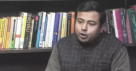 പ്രണബ് മുഖര്‍ജിക്ക് പിന്തുണ നല്‍കിയതില്‍ പ്രതിഷേധിച്ച് സി.പി.ഐ.എം വിട്ട പ്രസെന്‍ജിത് ബോസ് കോണ്‍ഗ്രസില്‍ ചേര്‍ന്നു