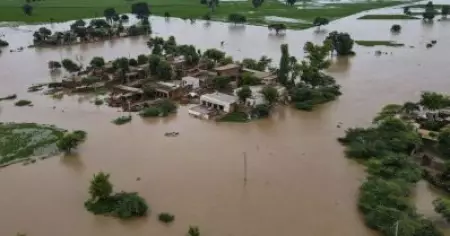 പഞ്ചാബ് വെള്ളപ്പൊക്കം; 29 മരണം, 1300ലധികം ഗ്രാമങ്ങള്‍ വെള്ളത്തിനടിയില്‍; മുന്നറിയിപ്പ് നല്‍കി ഭഗവന്ത് മാന്‍
