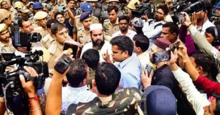 ഐ ലവ് മുഹമ്മദ് പ്രതിഷേധം: അനധികൃതമെന്ന് ആരോപിച്ച് എട്ട് നിർമാണങ്ങൾ പൊളിക്കാൻ ബറേലി അധികൃതർ