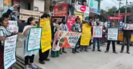 ഹൈദരാബാദിലെ ബര്‍ഗര്‍ കിങ് ഔട്ട്‌ലെറ്റുകളില്‍ ഫലസ്തീന്‍ അനുകൂല പ്രതിഷേധം നടത്തി ഐ.പി.എസ്.പി