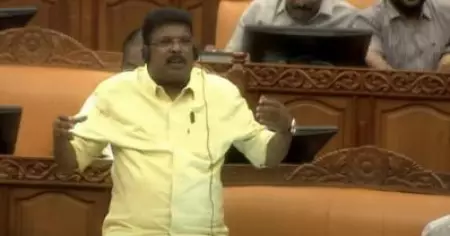 'രണ്ട് കൈ ഇല്ലാത്തയാൾ ചന്തിയിൽ ഉറുമ്പ് കയറിയാൽ അനുഭവിക്കുന്ന ഗതിയിലാണ് പ്രതിപക്ഷം'; ഭിന്നശേഷിക്കാരെ അപമാനിച്ച് പി.പി ചിത്തരഞ്ജൻ