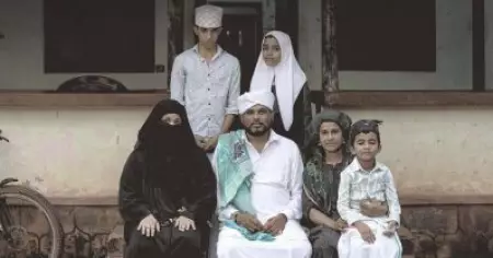 മുളകിട്ട മത്തിക്കറി, റീല്‍സിന് മുമ്പ് അസലാമു അലൈക്കും: ഫെമിനിച്ചി ഫാത്തിമക്ക് ഒ.ടി.ടിയിലും വന്‍ വരവേല്പ്