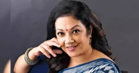 ഞങ്ങളെല്ലാം ഒരേ കാലത്ത് ഈ മേഖലയില്‍ പ്രവര്‍ത്തിച്ചവര്‍; എന്നിട്ടും സമാനമായ വേഷങ്ങള്‍ ലഭിച്ചില്ല: ശാന്തി കൃഷ്ണ