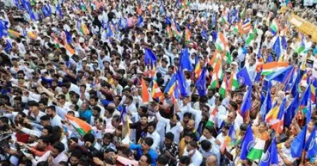 വിദ്യാഭ്യാസ മേഖലയിലെ കാവിവത്കരണം; ആര്‍.എസ്.എസ് ആസ്ഥാനത്തേക്ക് അംബേദ്കറൈറ്റുകളുടെ കൂറ്റന്‍ റാലി