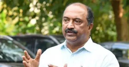 മൂന്ന് എം.എല്‍.എമാരാല്‍ കേരളം ഭരിക്കാമെന്ന് ബി.ജെ.പി തെളിയിക്കുന്നു: കെ എന്‍ ബാലഗോപാല്‍