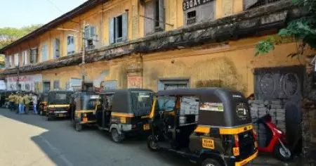 ടാക്‌സി ഡ്രൈവര്‍മാര്‍ക്ക് തിരിച്ചടി; വാഹനങ്ങളുടെ ഫിറ്റ്‌നസ് പുതുക്കല്‍ ഫീസ് വര്‍ധനവ് പത്തിരട്ടിയോളം!