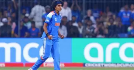 അമ്പതിൽ അമ്പരിപ്പിച്ച് ശ്രീ; ചരിത്രത്തിലേക്ക് കാലെടുത്തുവെച്ച് 22കാരി