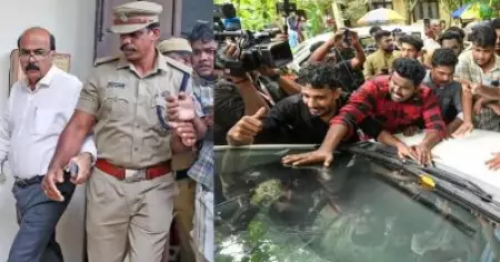 കേരള സര്‍വകലാശാല വി.സിയെ കാറില്‍ തടഞ്ഞ സംഭവം: എസ്.എഫ്.ഐ നേതാക്കള്‍ക്ക് എതിരെ കേസ്