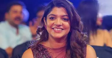 ഒരു നടന്‍ കൂടി ആയതിനാല്‍  ഈഗോയ്ക്ക് സാധ്യതയുണ്ട്, പക്ഷേ അദ്ദേഹത്തിന്റെ പെരുമാറ്റം എന്നെ ഇംപ്രസ് ചെയ്തു: അപര്‍ണ ബാലമുരളി