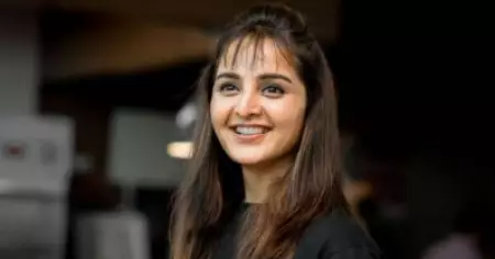 വിവാഹശേഷമുള്ള ഇടവേളയും തിരിച്ചുവരവും സ്വീകാര്യതയും; ഇക്വേഷന്‍സ് മാറുകയാണെന്ന് മഞ്ജു വാര്യര്‍