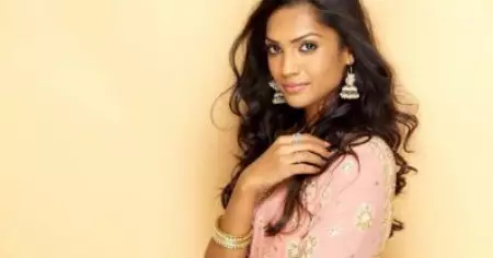 അദ്ദേഹത്തിന്റെ സിനിമയില്‍ അഭിനയിക്കാന്‍ ആഗ്രഹിച്ചിരുന്നു: എനിക്ക് ഡാര്‍ക്ക് ഷെയ്ഡ് ചെയ്യാന്‍ പ്രത്യേക കഴിവുണ്ട്: ശ്രുതി മേനോന്‍