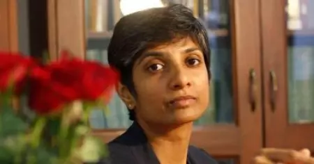 ചരിത്രം കുറിക്കാന്‍ മേനക ഗുരുസ്വാമി; ഇന്ത്യയിലെ ആദ്യ എല്‍.ജി.ബി.ടി.ക്യു.ഐ.എ എംപിയായേക്കും; രാജ്യസഭയിലേക്ക് തൃണമൂല്‍ കരുനീക്കം