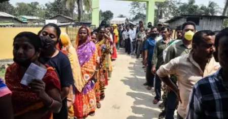 അസമില്‍ വിധിയെഴുത്ത്: മൂന്നാം ഊഴം തേടി എന്‍.ഡി.എ; ഭരണവിരുദ്ധ വികാരം വോട്ടാക്കാന്‍ പ്രതിപക്ഷം