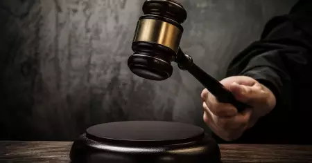 പശുവിനെ അറുത്തെന്ന കേസില്‍ മനുസ്മൃതി ഉദ്ധരിച്ചുകൊണ്ട്‌ കോടതി മുസ്‌ലിം യുവാക്കളെ ജീവപര്യന്തം ശിക്ഷിച്ചു