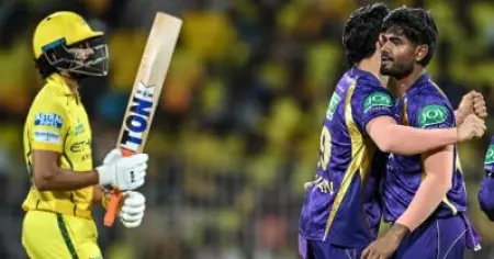 വീണ്ടും നനഞ്ഞ പടക്കം; തിളങ്ങാനാവാതെ ക്യാപ്റ്റന്‍