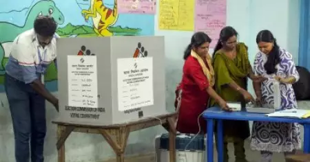 വരണാധികാരികൾ ക്രോഡീകരിച്ചാൽ ഉടൻ പുറത്തുവിടും; പോളിങ് കണക്ക് വൈകുന്നതിൽ അസ്വാഭാവികതയില്ലെന്ന് തെരഞ്ഞെടുപ്പ് കമ്മീഷൻ
